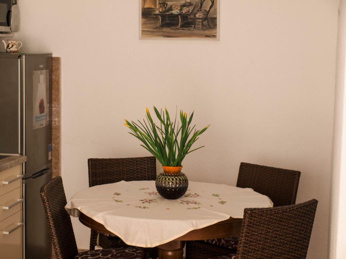 Ferienwohnung House Nataniel In Omis Near Sea Exterior foto