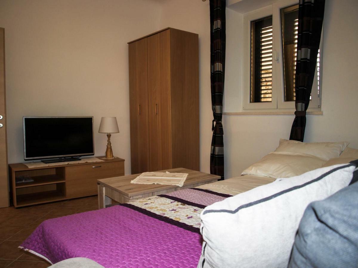 Ferienwohnung House Nataniel In Omis Near Sea Exterior foto