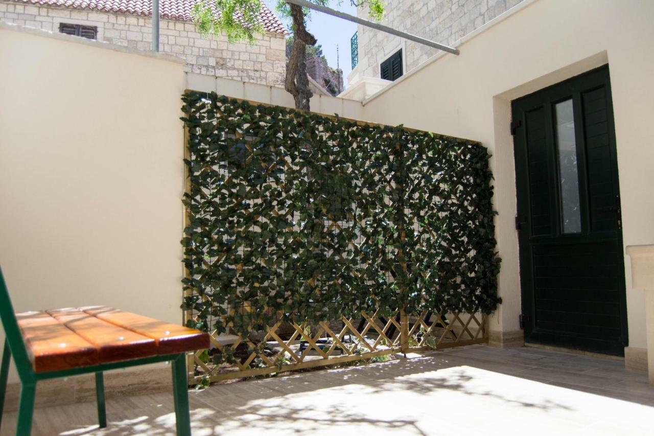 Ferienwohnung House Nataniel In Omis Near Sea Exterior foto